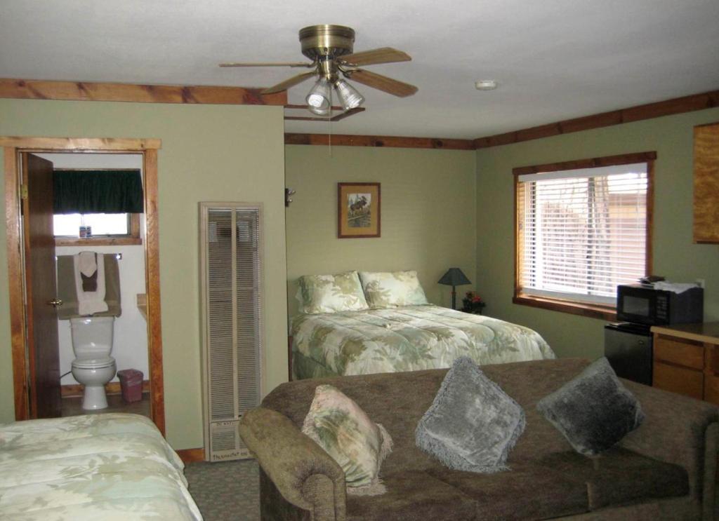 Majestic Moose Lodge - Coptic Village Big Bear Lake Room photo